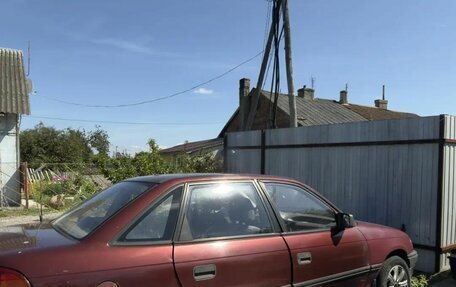 Opel Astra F, 1994 год, 100 000 рублей, 3 фотография