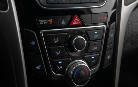 Hyundai i30 II рестайлинг, 2013 год, 849 000 рублей, 12 фотография