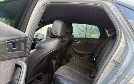 Audi A4, 2019 год, 3 200 000 рублей, 13 фотография
