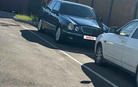Mercedes-Benz E-Класс, 2000 год, 520 000 рублей, 11 фотография