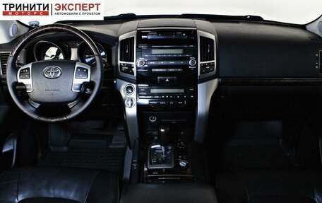 Toyota Land Cruiser 200, 2012 год, 3 657 000 рублей, 10 фотография