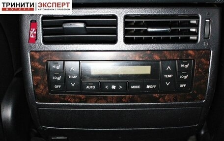Toyota Land Cruiser 200, 2012 год, 3 657 000 рублей, 17 фотография