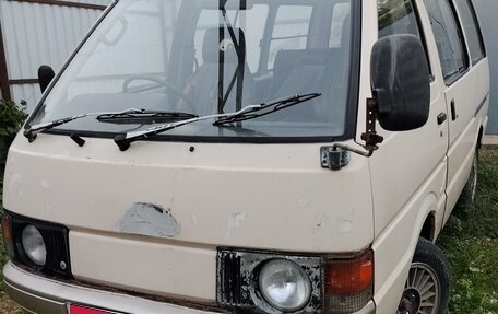 Nissan Vanette II, 1989 год, 100 000 рублей, 1 фотография