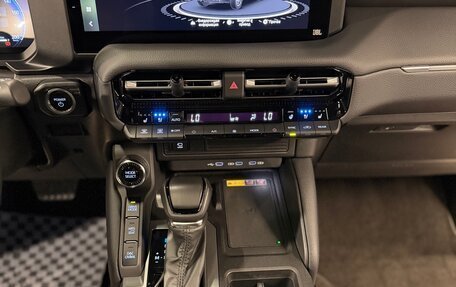 Toyota Land Cruiser Prado, 2025 год, 8 999 000 рублей, 21 фотография