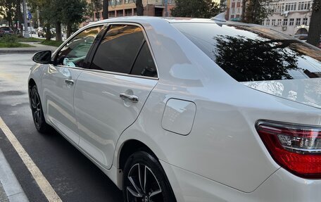 Toyota Camry, 2017 год, 1 645 000 рублей, 5 фотография