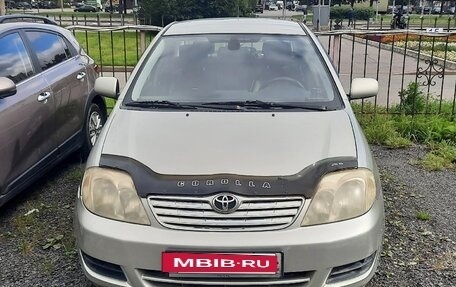 Toyota Corolla, 2004 год, 550 000 рублей, 1 фотография