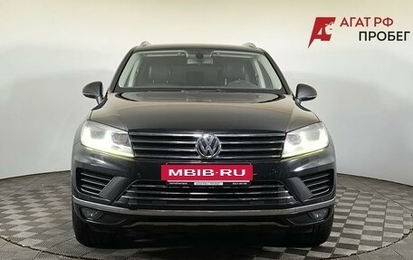 Volkswagen Touareg III, 2016 год, 3 200 000 рублей, 2 фотография