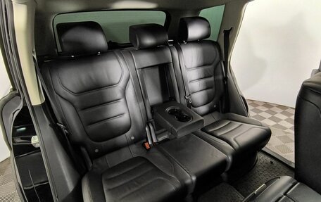 Volkswagen Touareg III, 2016 год, 3 200 000 рублей, 14 фотография