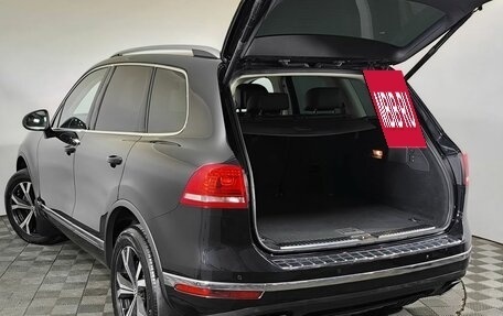 Volkswagen Touareg III, 2016 год, 3 200 000 рублей, 15 фотография