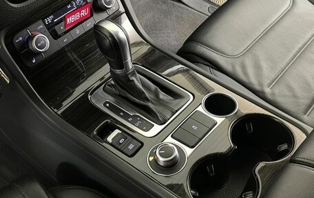Volkswagen Touareg III, 2016 год, 3 200 000 рублей, 13 фотография