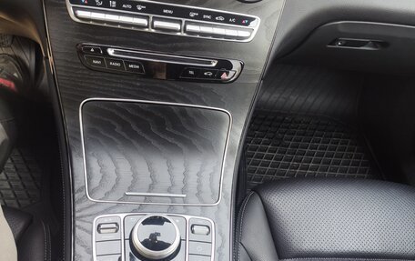 Mercedes-Benz GLC, 2019 год, 3 300 000 рублей, 8 фотография
