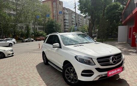 Mercedes-Benz GLE, 2016 год, 2 900 000 рублей, 3 фотография