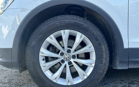 Volkswagen Tiguan II, 2019 год, 1 795 000 рублей, 9 фотография