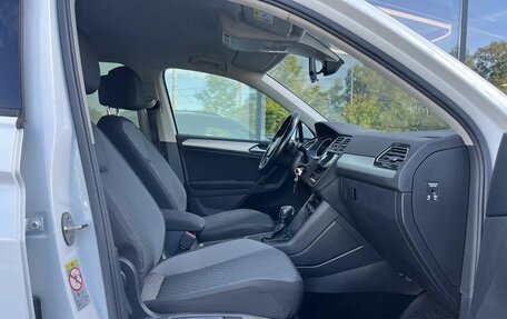 Volkswagen Tiguan II, 2019 год, 1 795 000 рублей, 11 фотография