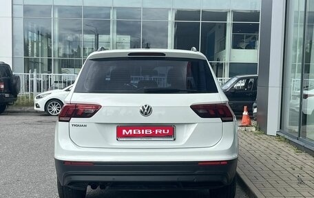 Volkswagen Tiguan II, 2019 год, 1 795 000 рублей, 6 фотография