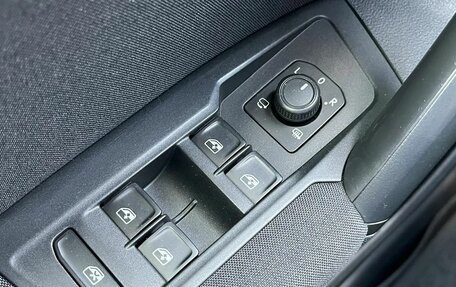 Volkswagen Tiguan II, 2019 год, 1 795 000 рублей, 21 фотография