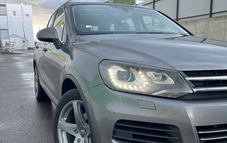 Volkswagen Touareg III, 2011 год, 1 850 000 рублей, 1 фотография