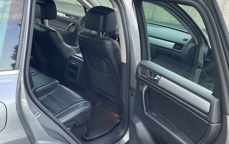 Volkswagen Touareg III, 2011 год, 1 850 000 рублей, 9 фотография