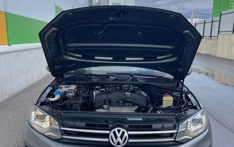 Volkswagen Touareg III, 2011 год, 1 850 000 рублей, 14 фотография