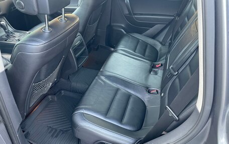 Volkswagen Touareg III, 2011 год, 1 850 000 рублей, 18 фотография