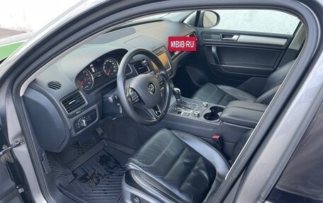 Volkswagen Touareg III, 2011 год, 1 850 000 рублей, 19 фотография
