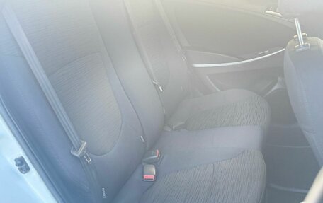 Hyundai Solaris II рестайлинг, 2016 год, 879 000 рублей, 13 фотография