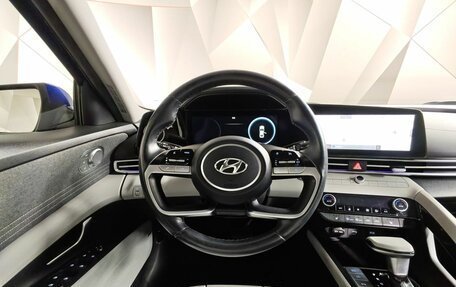Hyundai Elantra, 2022 год, 2 092 000 рублей, 20 фотография