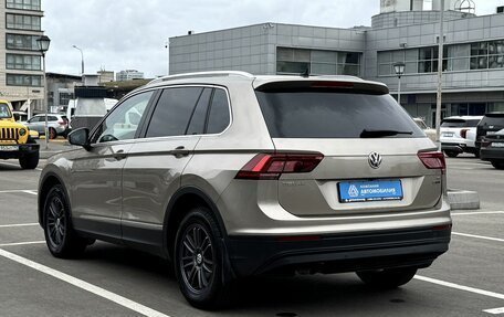 Volkswagen Tiguan II, 2017 год, 2 139 000 рублей, 3 фотография