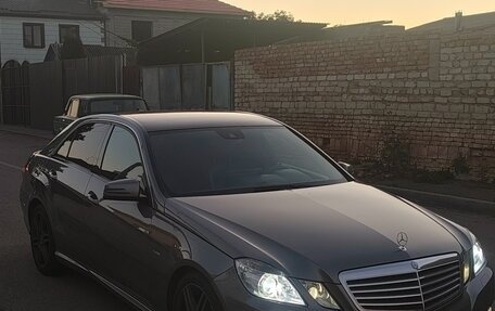 Mercedes-Benz E-Класс, 2010 год, 1 600 000 рублей, 2 фотография