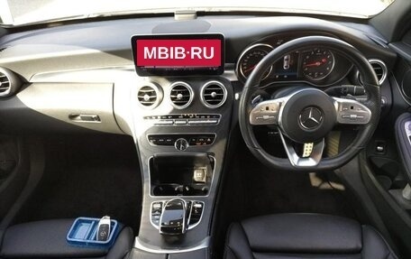 Mercedes-Benz C-Класс, 2018 год, 2 250 000 рублей, 16 фотография