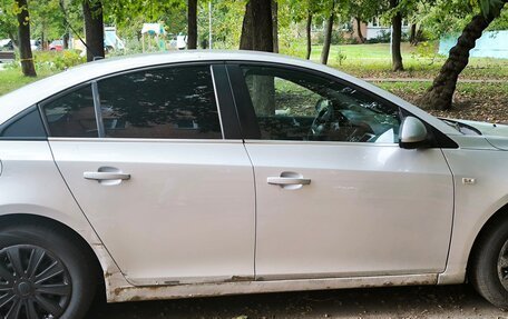 Chevrolet Cruze II, 2010 год, 350 000 рублей, 5 фотография