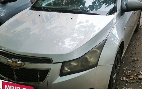 Chevrolet Cruze II, 2010 год, 350 000 рублей, 1 фотография