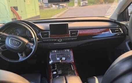 Audi A8, 2011 год, 2 600 000 рублей, 5 фотография