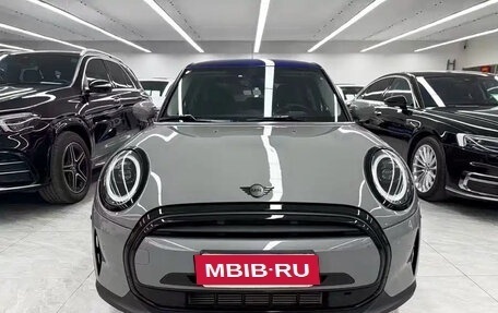 MINI Hatch, 2022 год, 1 690 017 рублей, 2 фотография