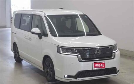 Honda Stepwgn, 2023 год, 2 289 000 рублей, 1 фотография