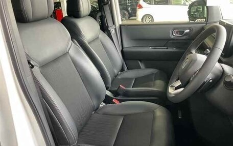 Honda Stepwgn, 2023 год, 2 289 000 рублей, 8 фотография