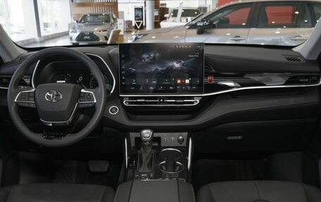 Toyota Highlander, 2026 год, 5 780 000 рублей, 11 фотография