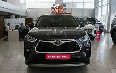 Toyota Highlander, 2026 год, 5 780 000 рублей, 3 фотография