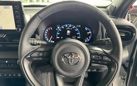 Toyota Yaris Cross, 2023 год, 1 348 017 рублей, 14 фотография
