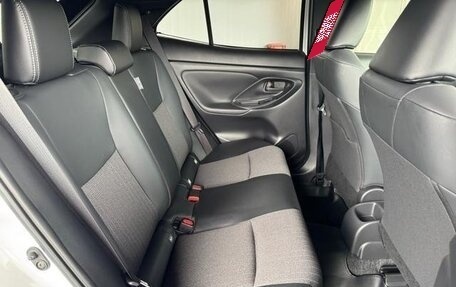 Toyota Yaris Cross, 2023 год, 1 348 017 рублей, 16 фотография