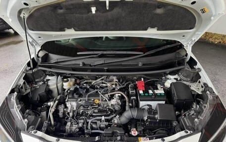 Toyota Yaris Cross, 2023 год, 1 348 017 рублей, 32 фотография