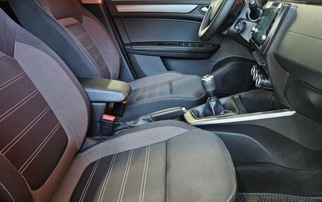 Renault Arkana I, 2021 год, 1 800 000 рублей, 13 фотография
