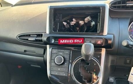Toyota Wish II, 2017 год, 1 184 000 рублей, 12 фотография