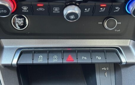 Audi Q3, 2022 год, 2 229 000 рублей, 13 фотография