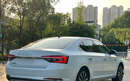 Skoda Superb III рестайлинг, 2022 год, 2 721 319 рублей, 5 фотография