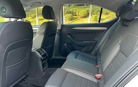 Skoda Superb III рестайлинг, 2022 год, 2 721 319 рублей, 24 фотография