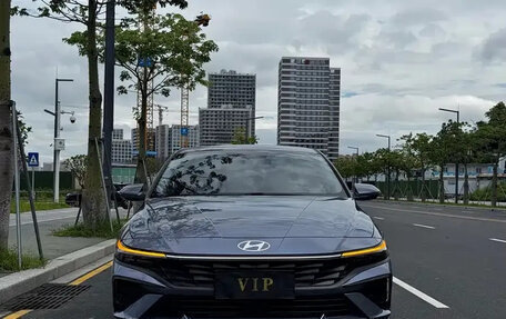 Hyundai Elantra, 2023 год, 1 350 600 рублей, 2 фотография