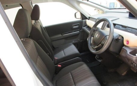 Honda Freed II, 2019 год, 1 212 000 рублей, 6 фотография