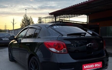 Chevrolet Cruze II, 2014 год, 649 000 рублей, 3 фотография