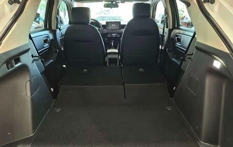 Honda Vezel, 2023 год, 1 610 333 рублей, 16 фотография